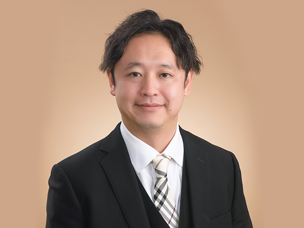 丸山幼稚園　園長　伊藤悠貴